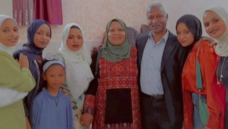 Photo of a family of eight